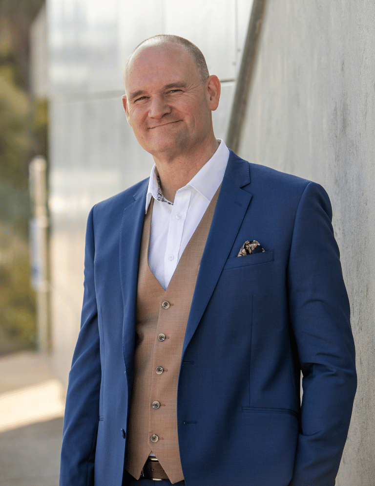 Cialdini Certified Coach, Patrick van der Burght provided Sales Teams with the Science of Ethical Persuasion in Australia